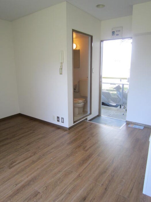 物件内観写真7　(居室)