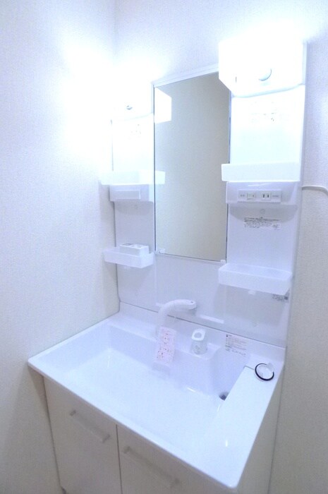 物件内観写真13　(洗面)