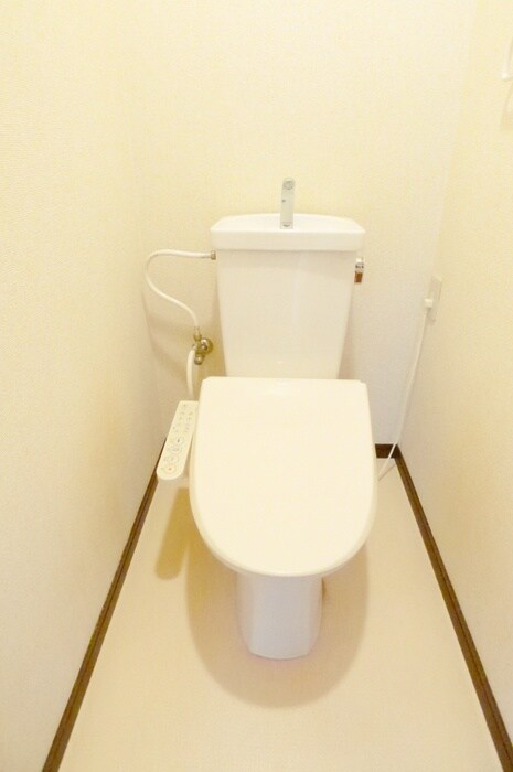 物件内観写真14　(トイレ)