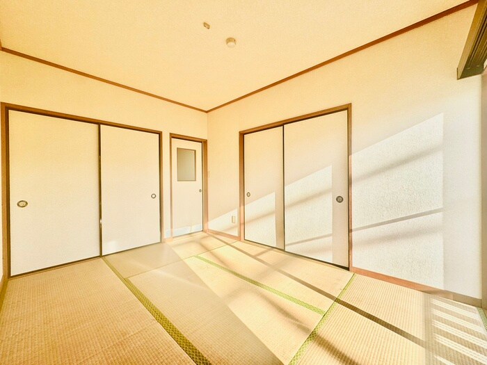 物件内観写真6　(居室)