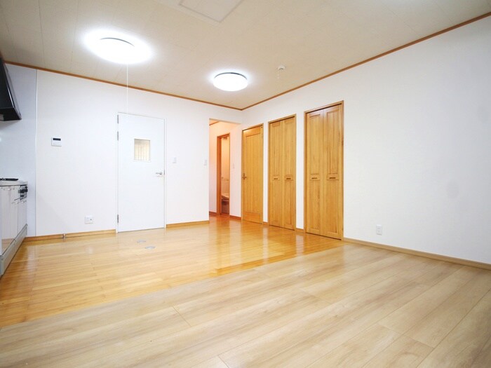 物件内観写真8　(居室)