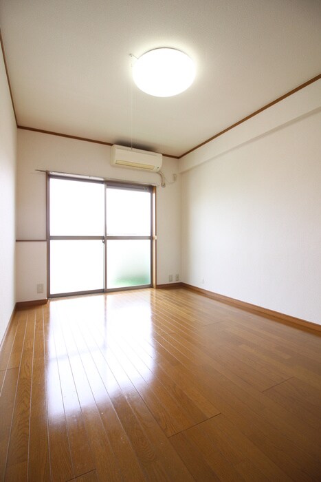 物件内観写真16　(居室)