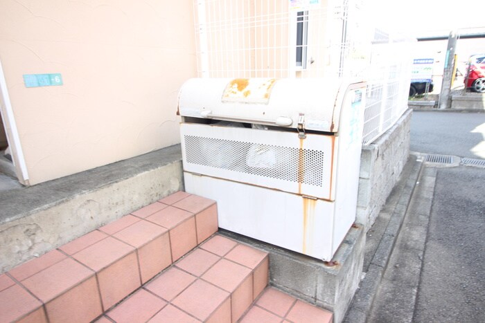 物件外観写真4　(建物設備)