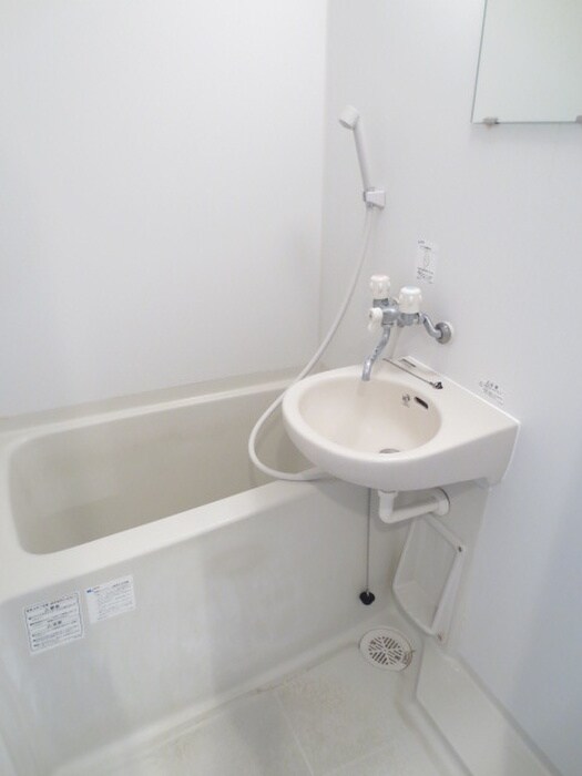 物件内観写真13　(バス／シャワールーム等)