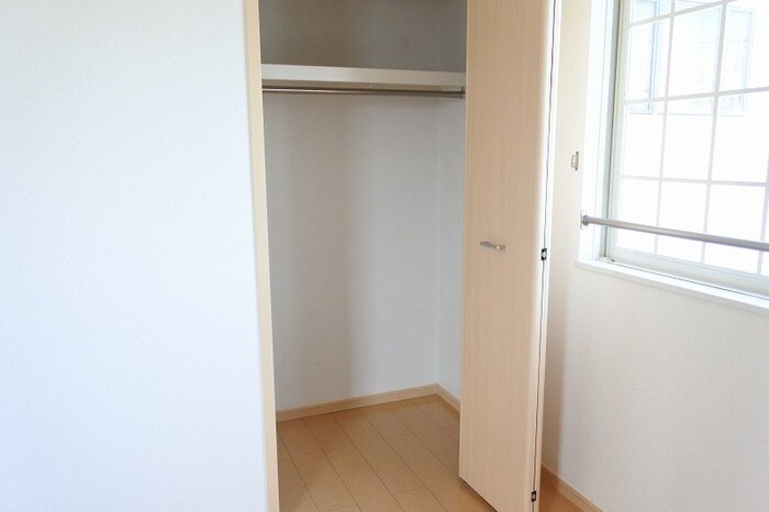 物件内観写真7　(収納)