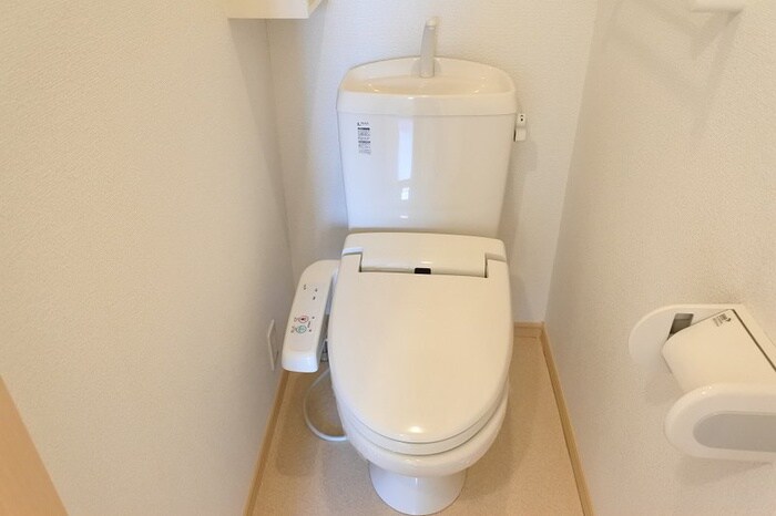 物件内観写真9　(トイレ)