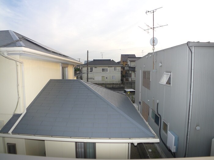 物件内観写真22　(室内からの展望)