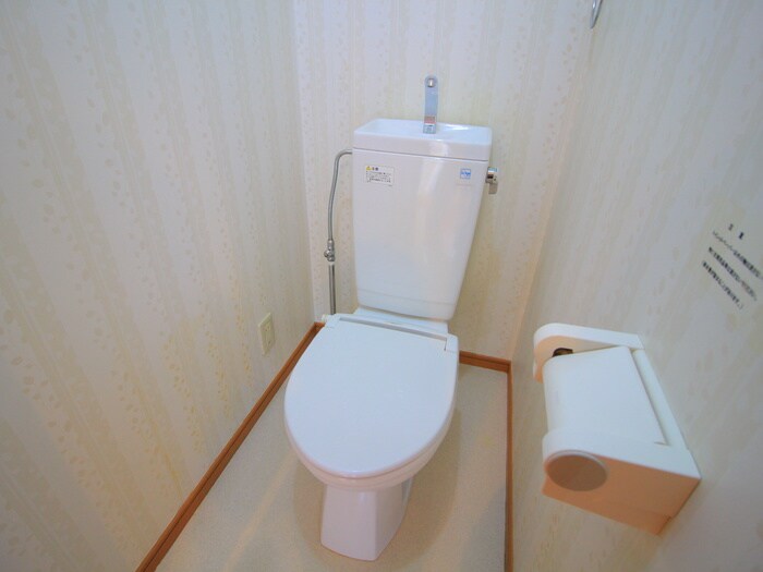 物件内観写真12　(トイレ)