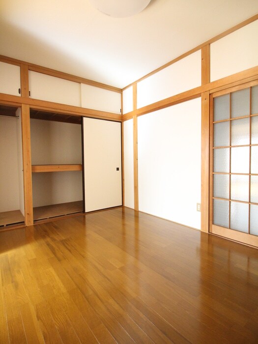 物件内観写真5　(居室)