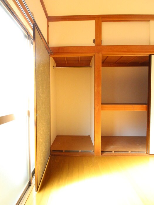 物件内観写真13　(収納)