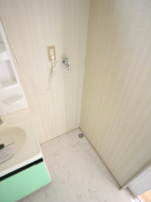 物件内観写真19　(洗濯機置場)