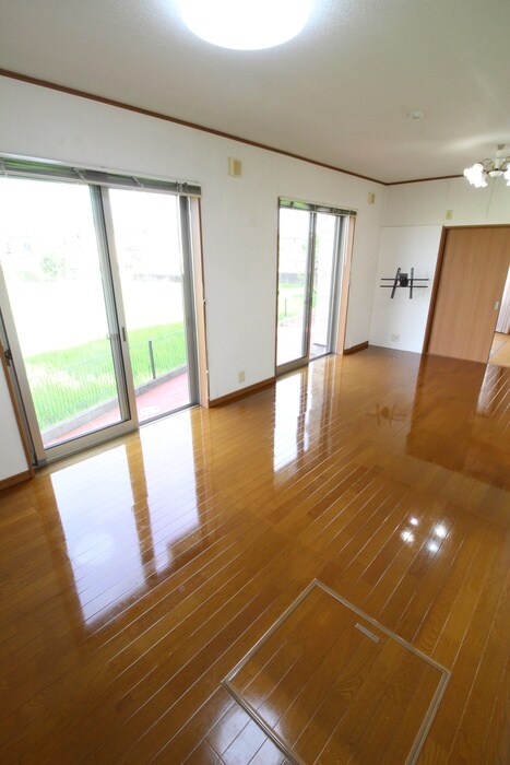 物件内観写真8　(内観写真)