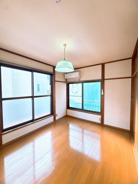 物件内観写真7　(居室)