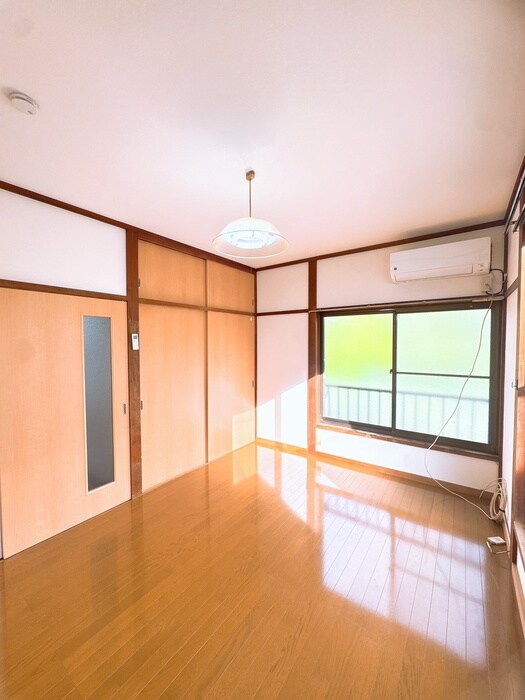 物件内観写真17　(居室)