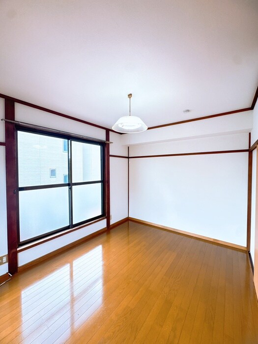 物件内観写真18　(居室)