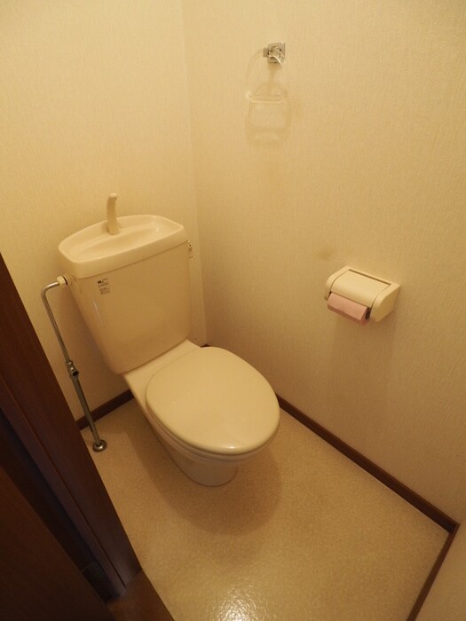 物件内観写真9　(トイレ)