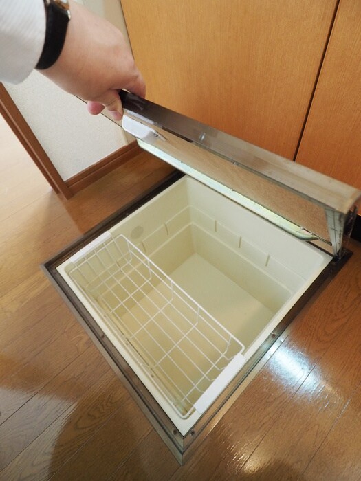 物件内観写真10　(収納)