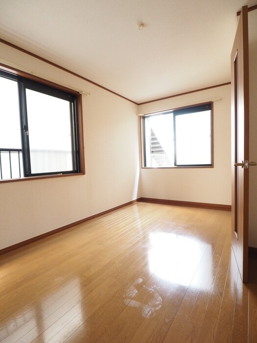 物件内観写真13　(居室)