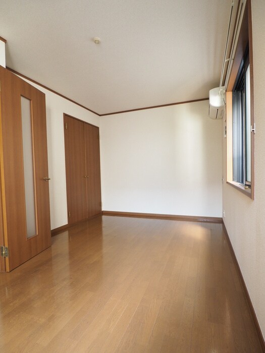 物件内観写真14　(居室)