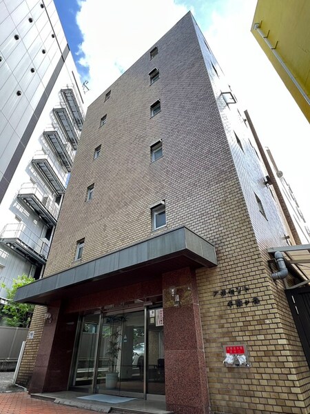 アポセント千駄ヶ谷（101）外観写真