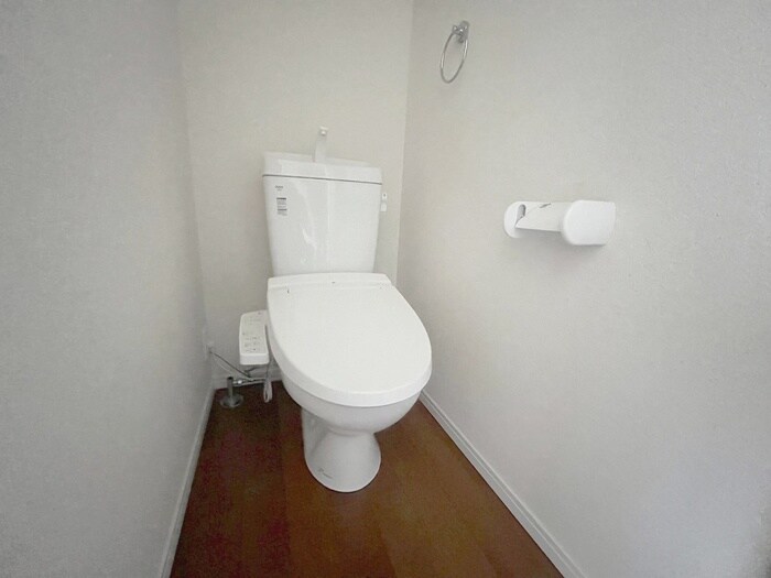 物件内観写真12　(トイレ)