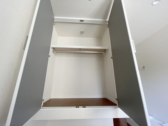 物件内観写真13　(収納)