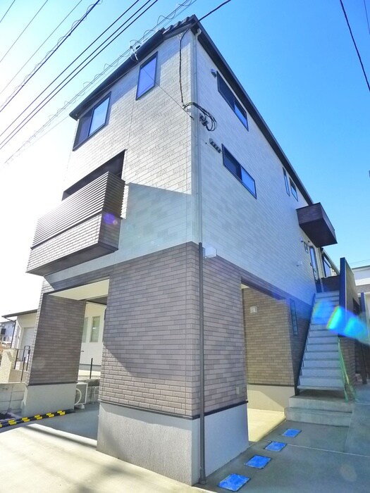 物件外観写真2　(外観写真)