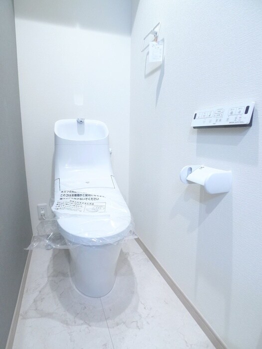 物件内観写真16　(トイレ)