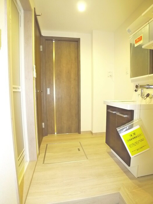 物件内観写真18　(廊下)