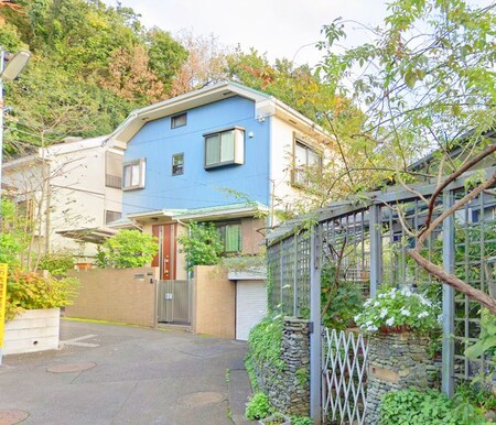 成城４丁目戸建外観写真