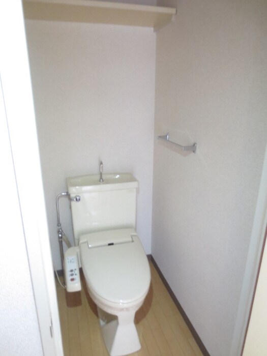 物件内観写真11　(トイレ)