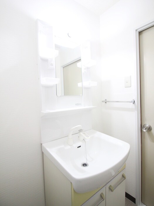 物件内観写真12　(洗面)