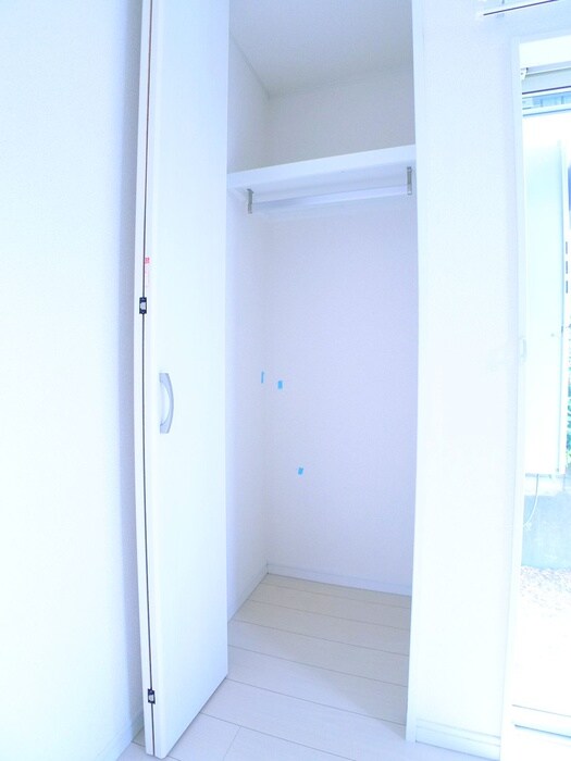 物件内観写真11　(収納)