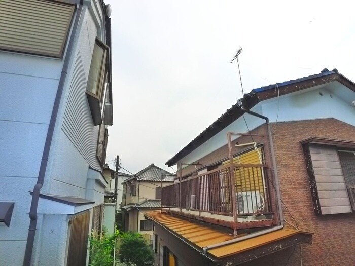 物件内観写真22　(室内からの展望)