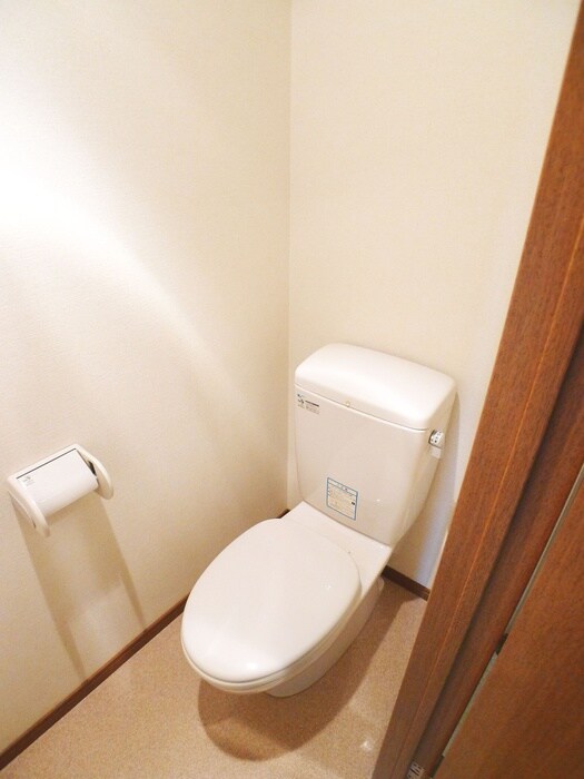 物件内観写真11　(トイレ)