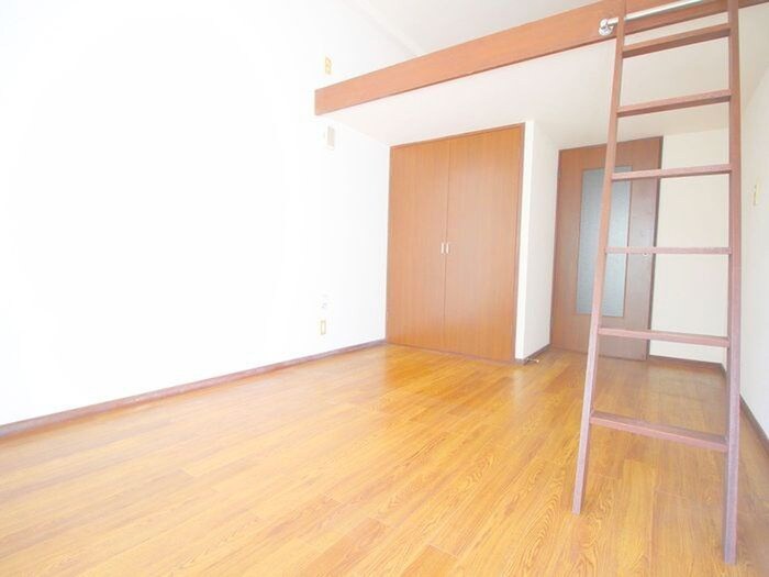 物件内観写真7　(居室)