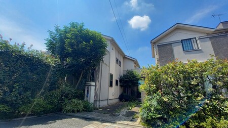成城戸建外観写真
