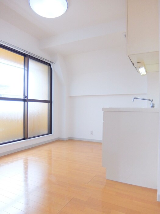 物件内観写真18　(居室)