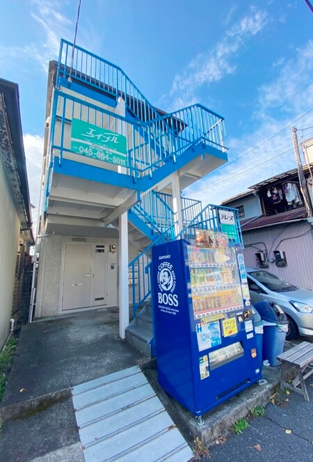 テレ－ズ外観写真