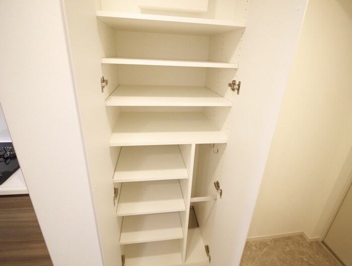 物件内観写真18　(靴箱)