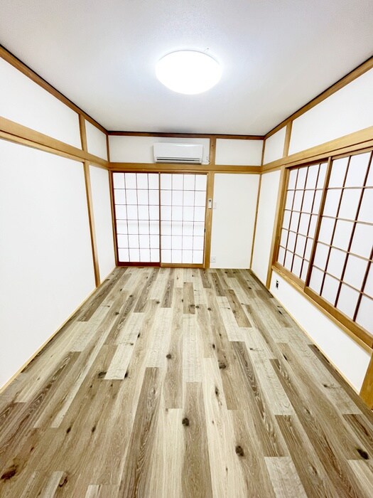 物件内観写真7　(居室)