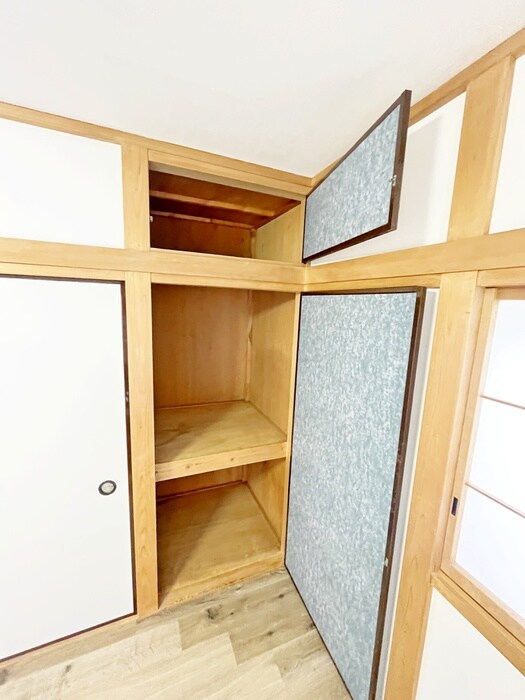 物件内観写真10　(収納)