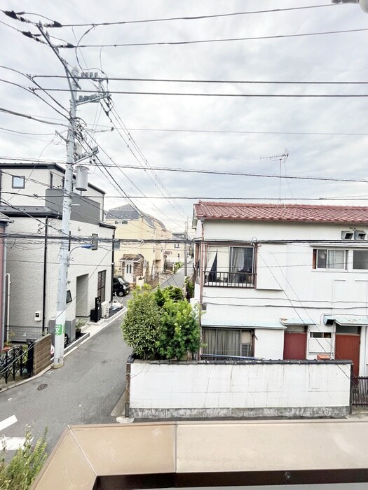 物件内観写真22　(室内からの展望)