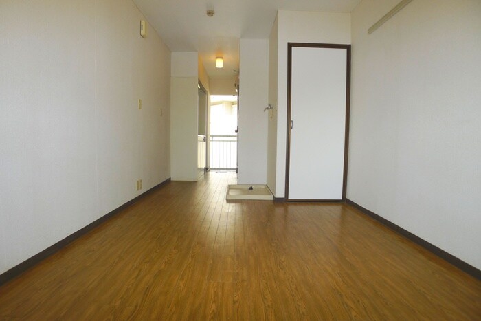 物件内観写真11　(居室)