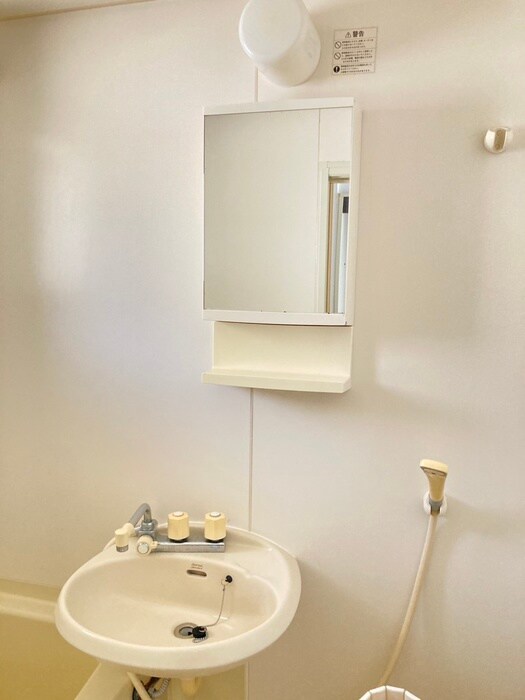 物件内観写真12　(洗面)