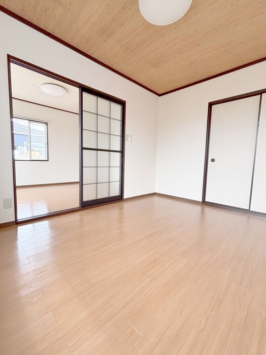 物件内観写真7　(居室)