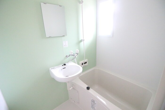 物件内観写真12　(バス／シャワールーム等)