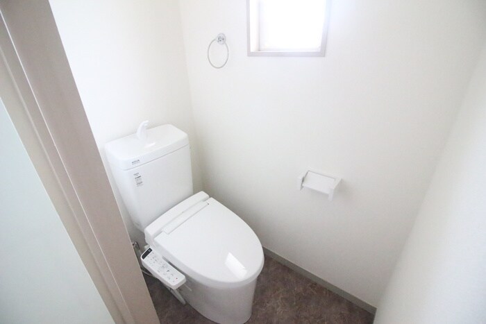 物件内観写真13　(トイレ)