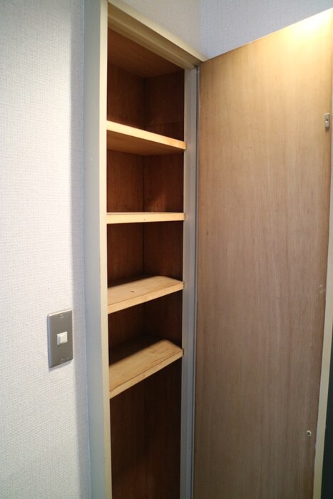 物件内観写真10　(靴箱)