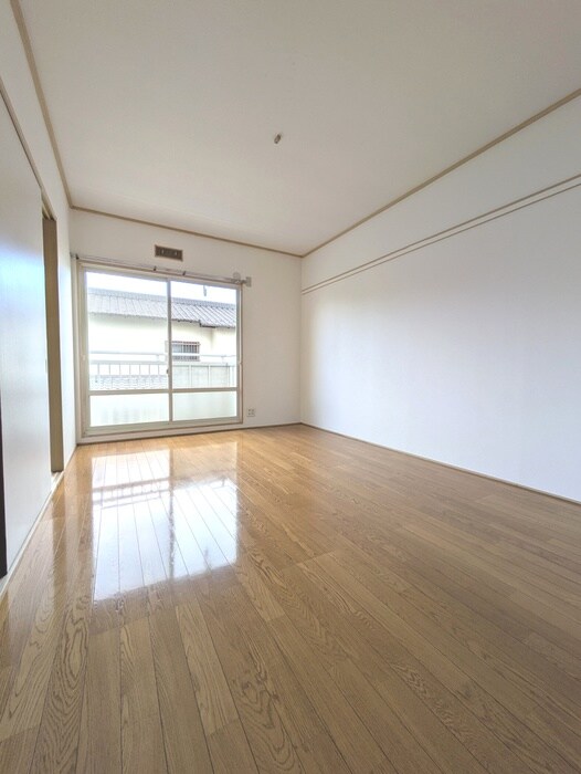 第二サンハイツのぐちの居室